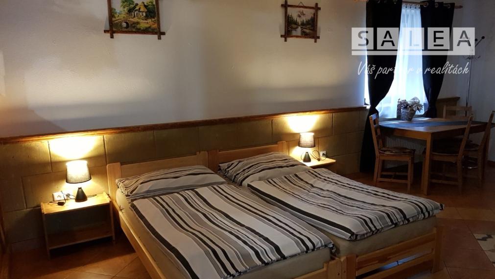 Na predaj ubytovanie pre turistov v  Sklený Tepliciach.