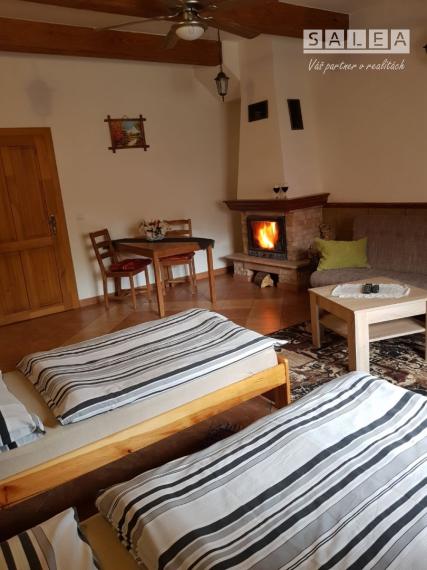 Na predaj ubytovanie pre turistov v  Sklený Tepliciach.