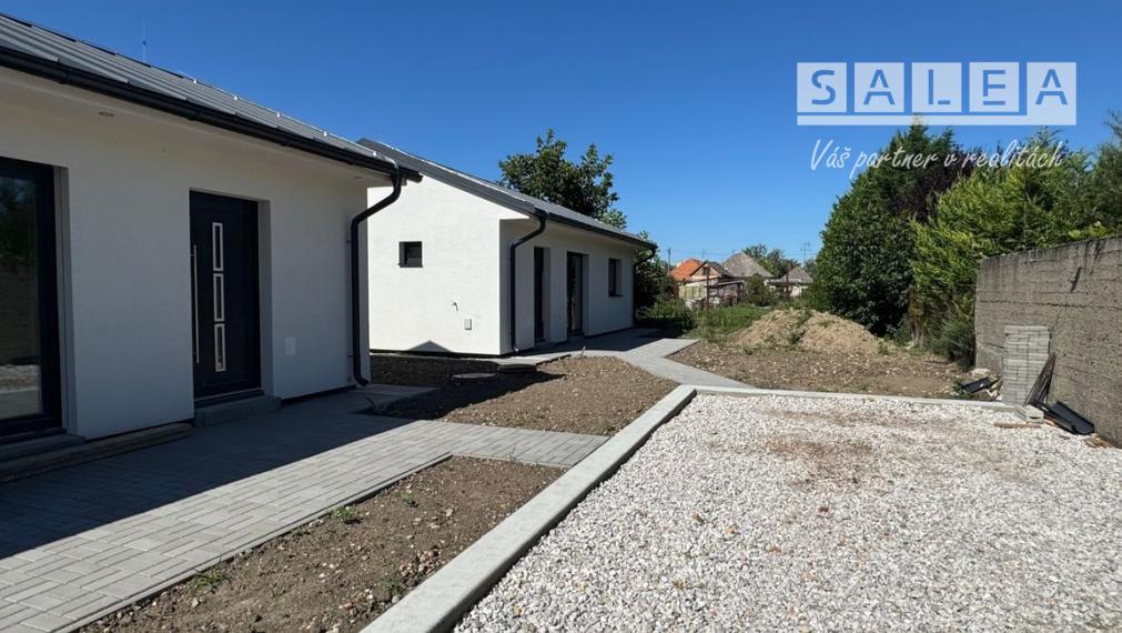 3 izbový rodinný dom Kajal o výmere 58 m2 na pozemku 220 m2 ( môžnosť dokúpiť pozemok) 