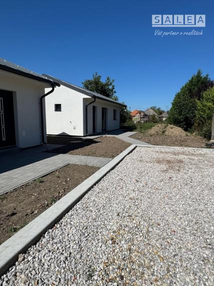 3 izbový rodinný dom Kajal o výmere 58 m2 na pozemku 220 m2 ( môžnosť dokúpiť pozemok) 