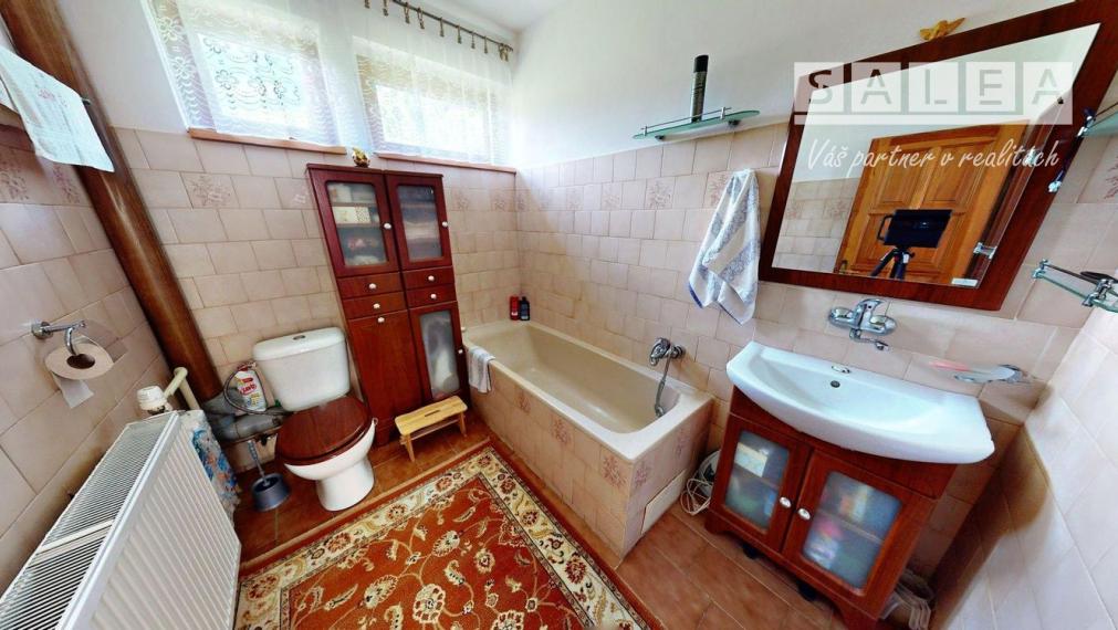 VEĽKÉ ROVNÉ - 5 IZBOVÝ Rodinný Dom + POZEMOK 900m2