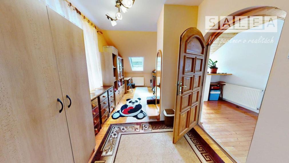 VEĽKÉ ROVNÉ - 5 IZBOVÝ Rodinný Dom + POZEMOK 900m2