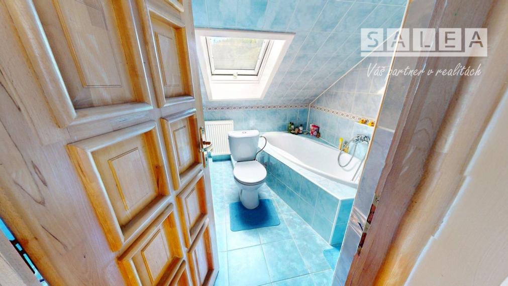 VEĽKÉ ROVNÉ - 5 IZBOVÝ Rodinný Dom + POZEMOK 900m2