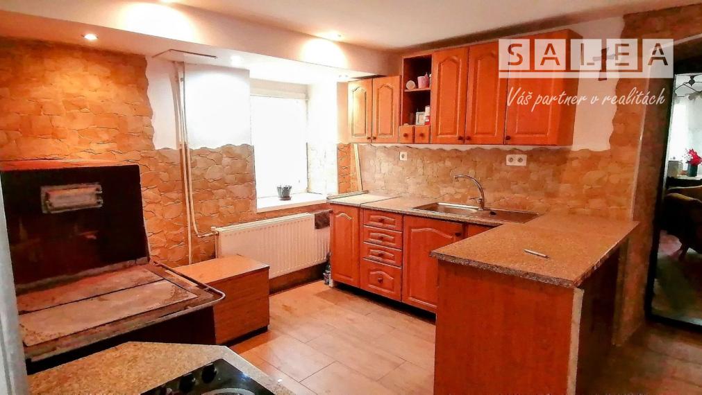 Exkluzívne. Dvojpodlažný rodinný dom v Prakovciach o rozlohe 2057m2