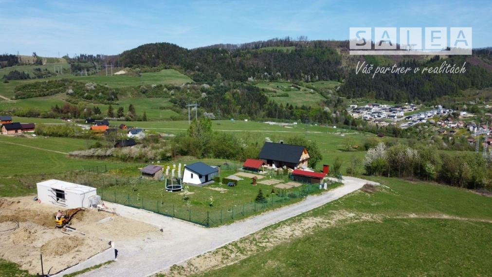 KOTRČINÁ LÚČKA - POZEMOK + CHATKA, VÝMERA 1020 m2