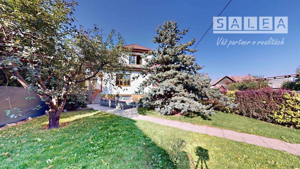 BÁNOVÁ - 6 IZBOVÝ RODINNÝ DOM - 2 BYTOVÉ JEDNOTKY