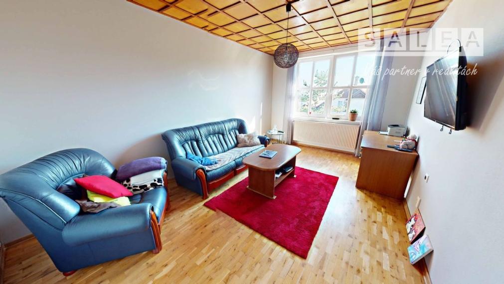 BÁNOVÁ - 6 IZBOVÝ RODINNÝ DOM - 2 BYTOVÉ JEDNOTKY