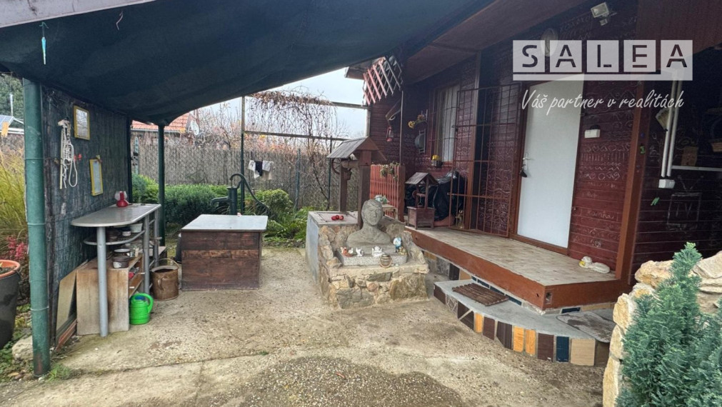 Výrazne znížená cena ...Krásna chalúpka v tesnej blízkosti rieky Váh v osobnom vlastníctve- Exkluzivne iba u nás