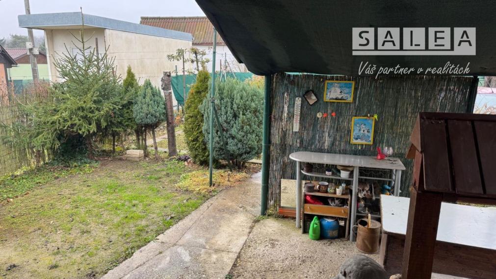 Výrazne znížená cena ...Krásna chalúpka v tesnej blízkosti rieky Váh v osobnom vlastníctve- Exkluzivne iba u nás