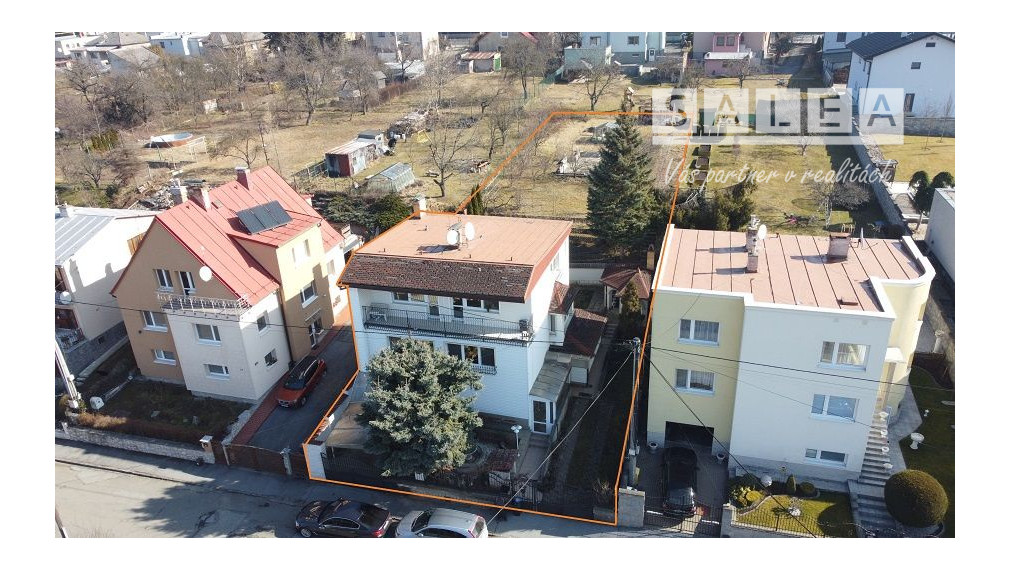 ZNÍŽENÁ CENA... EXKLUZÍVNE! VILA-DOM V PREŠOVE VÝBORNÁ LOKALITA, na pozemku o výmere 1013 m2.