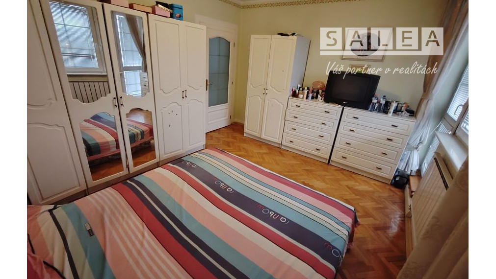 ZNÍŽENÁ CENA... EXKLUZÍVNE! VILA-DOM V PREŠOVE VÝBORNÁ LOKALITA, na pozemku o výmere 1013 m2.