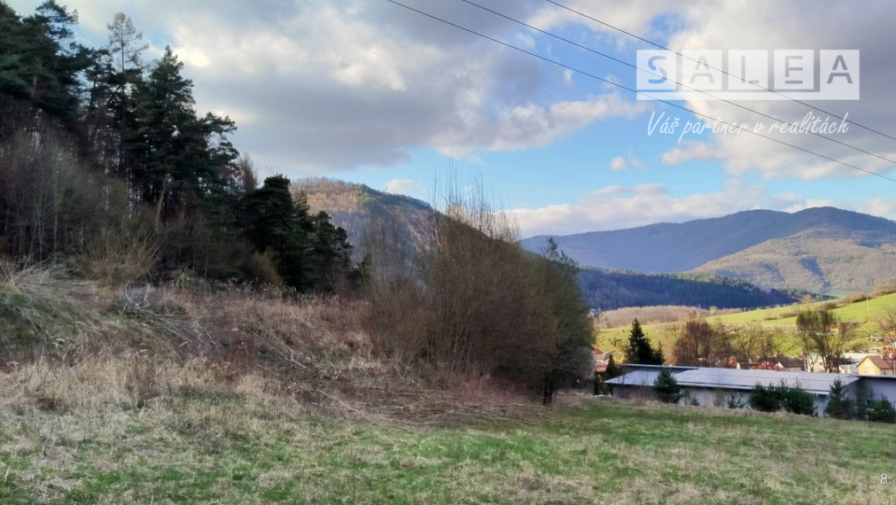 Lukratívny pozemok v tichej lokalite obce Jaklovce o celkovej rozlohe 2414 m2