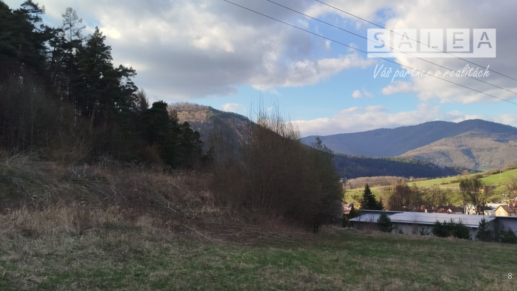 Lukratívny pozemok v tichej lokalite obce Jaklovce o celkovej rozlohe 2414 m2