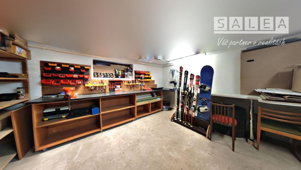 Exkluzívne. Rodinný dom v tichej lokalite pod lesom v Prakovciach