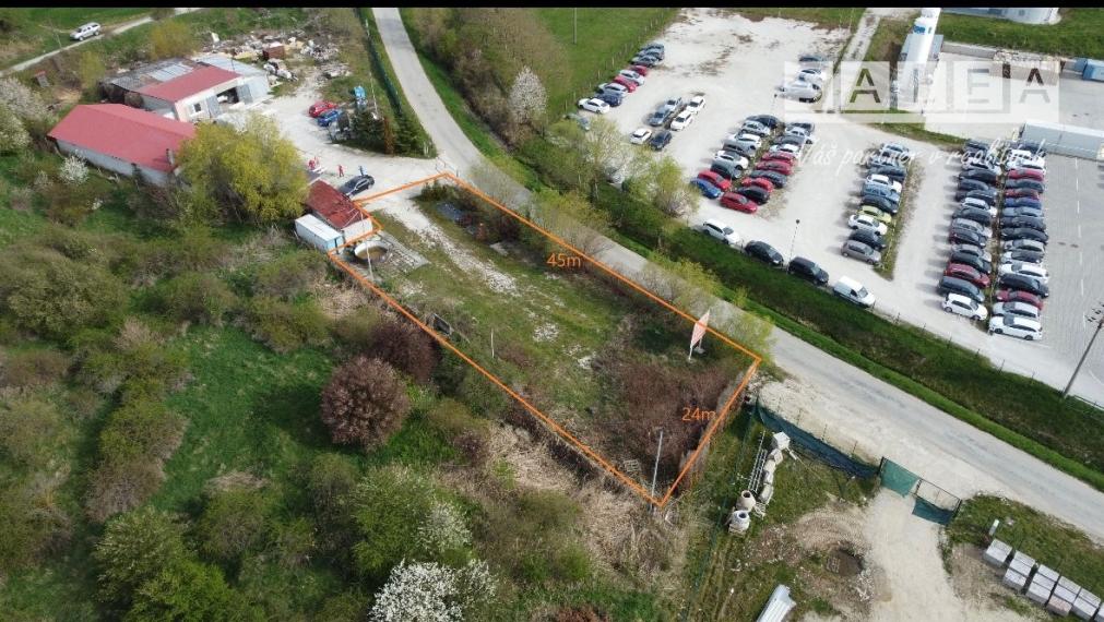 NA PREDAJ POZEMOK VO VRBOVOM