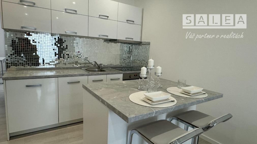 Krásny moderný 2 izbový byt v centre mesta Šaľa