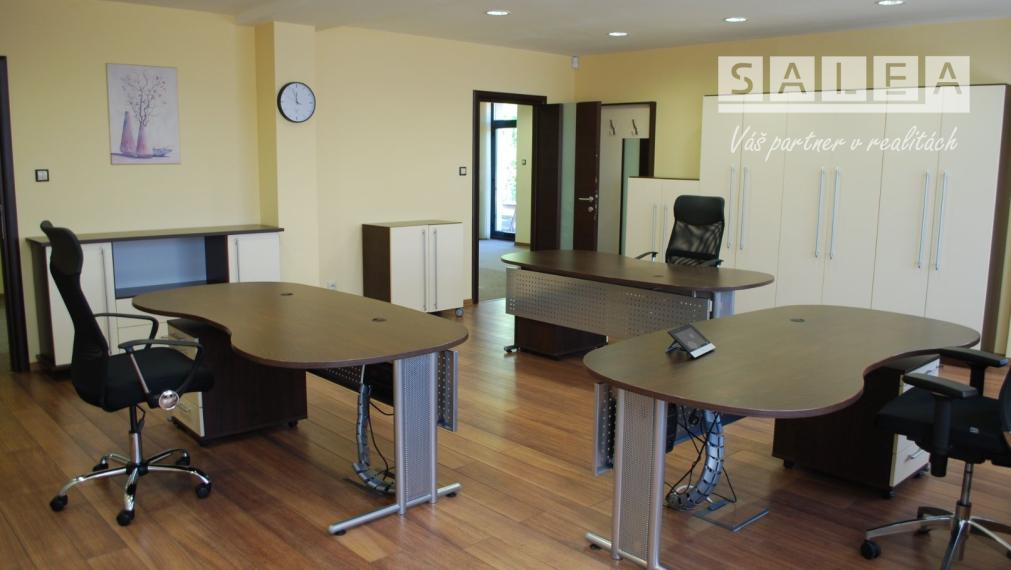 Veľká kancelária na prenájom  55,2 m2 s archívom ul. Jarmočná