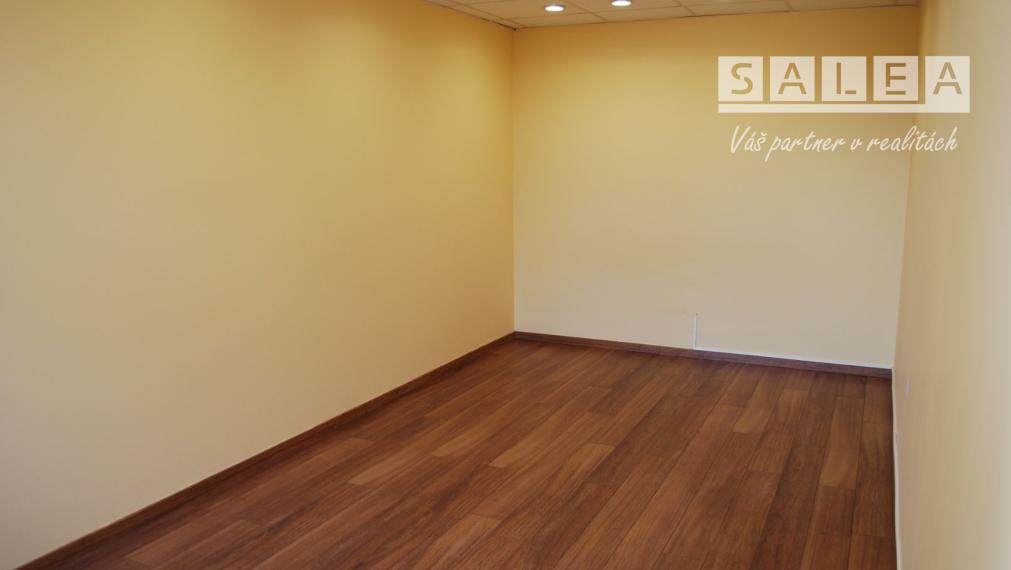 Veľká kancelária na prenájom  55,2 m2 s archívom ul. Jarmočná