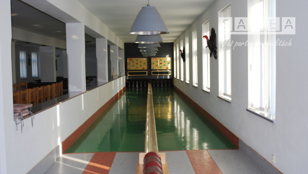 Vila Ranč Exkluzívna  - Krásna príroda, jazero, chov koní, apartmány, bazén, bowling, spoločenské akcie, kopec prírody, športu a relaxu