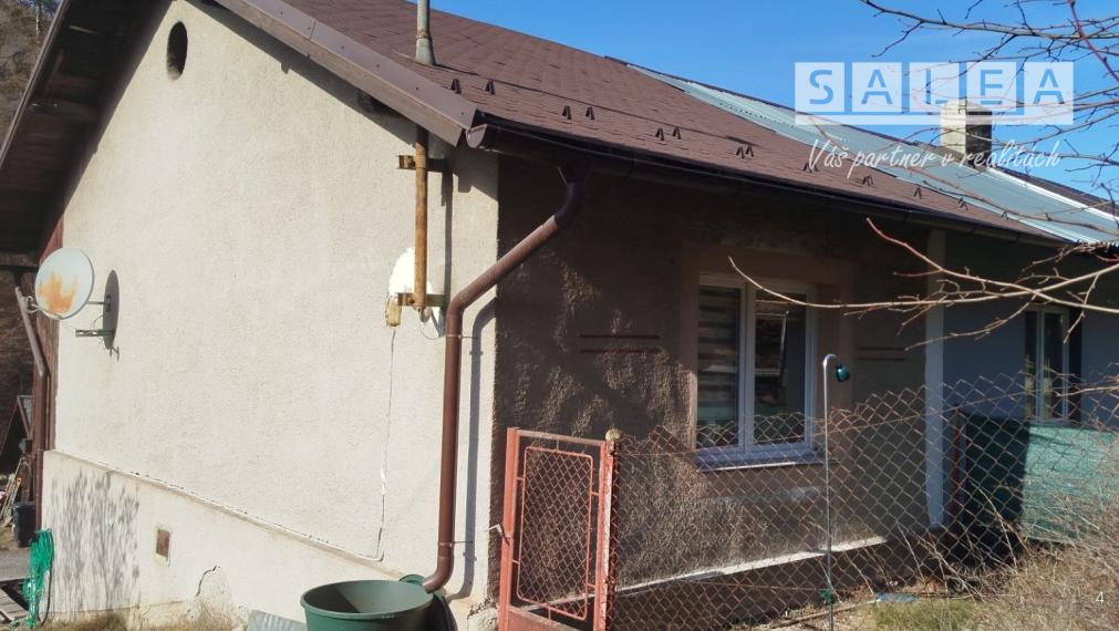 Exkluzívne. Dvojpodlažný RD o celkovej rozlohe 246 m2 v obci Slovinky