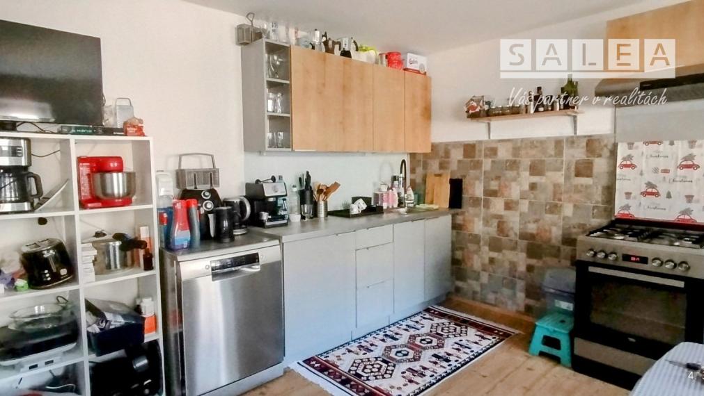 Exkluzívne. Dvojpodlažný RD o celkovej rozlohe 246 m2 v obci Slovinky