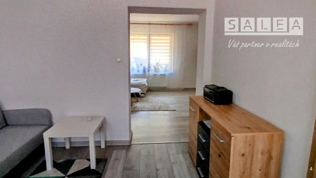 Exkluzívne. Dvojpodlažný RD o celkovej rozlohe 246 m2 v obci Slovinky