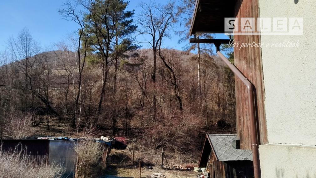 Exkluzívne. Dvojpodlažný RD o celkovej rozlohe 246 m2 v obci Slovinky