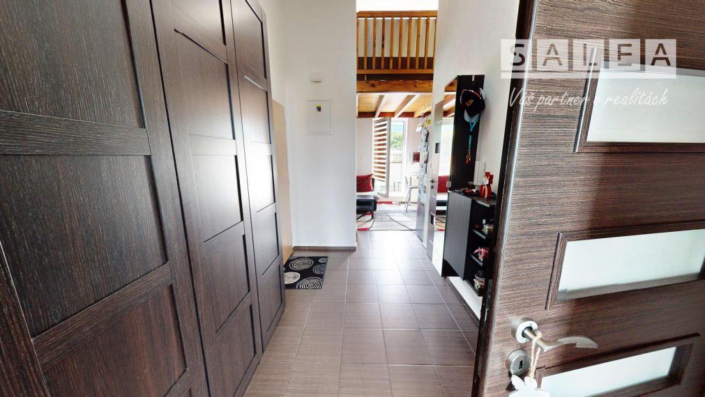 Štýlový 3-izbový byt s galériou - Nový Martin