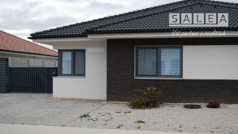 Krásny 4 izbový rodinný dom v Galante Mládežnícka štvrť- EXKLUZÍVNE