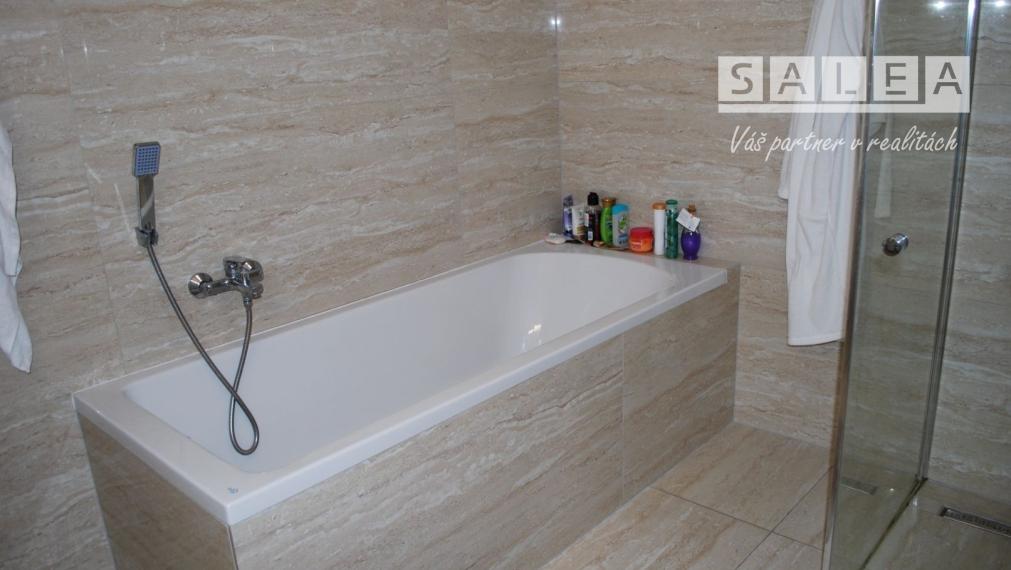 Krásny 4 izbový rodinný dom v Galante Mládežnícka štvrť- EXKLUZÍVNE