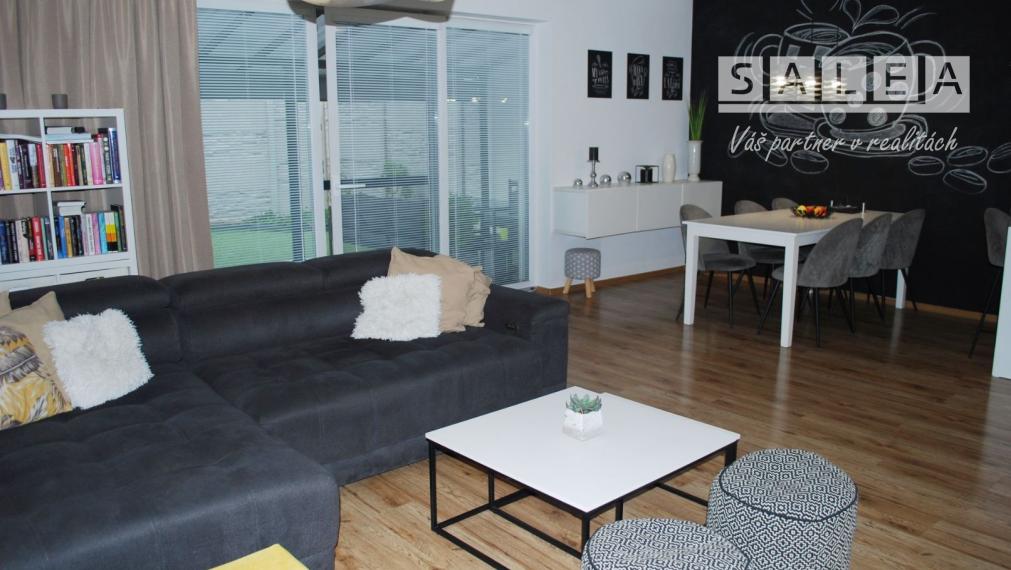 Krásny 4 izbový rodinný dom v Galante Mládežnícka štvrť- EXKLUZÍVNE