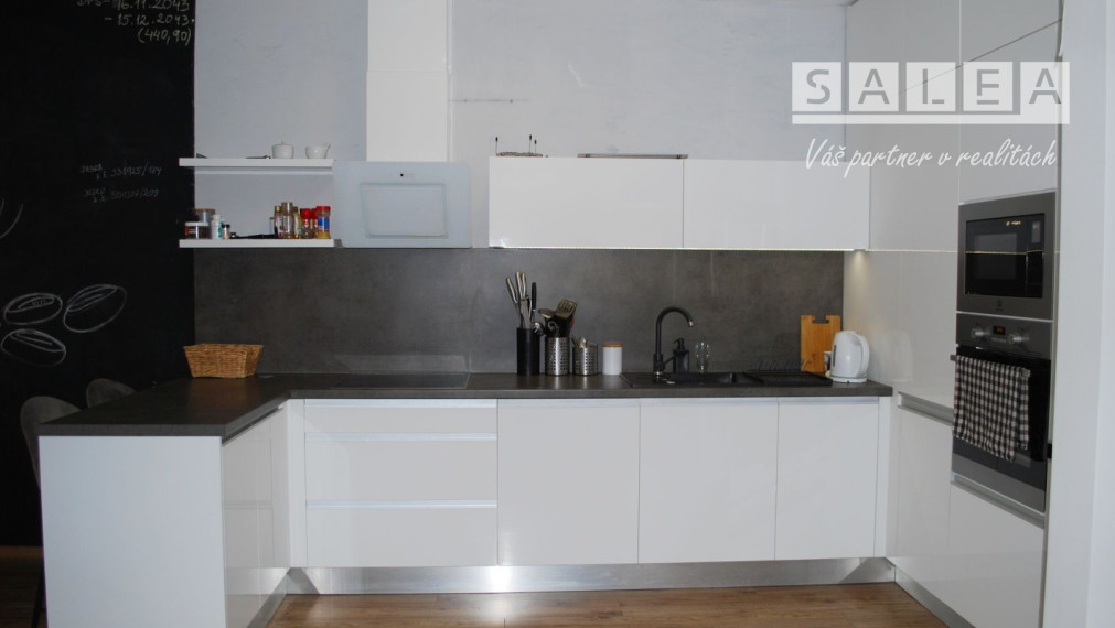 Krásny 4 izbový rodinný dom v Galante Mládežnícka štvrť- EXKLUZÍVNE