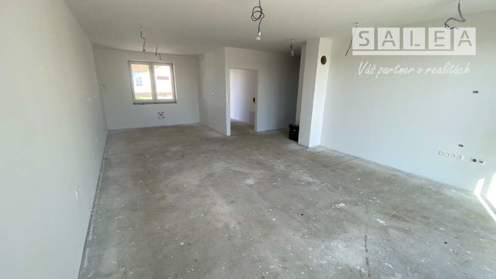 Rezervované! Štvorizbový RD v Modre, obytná plocha 104 m2, pozemok 554 m2, úprava exteriéru v cene