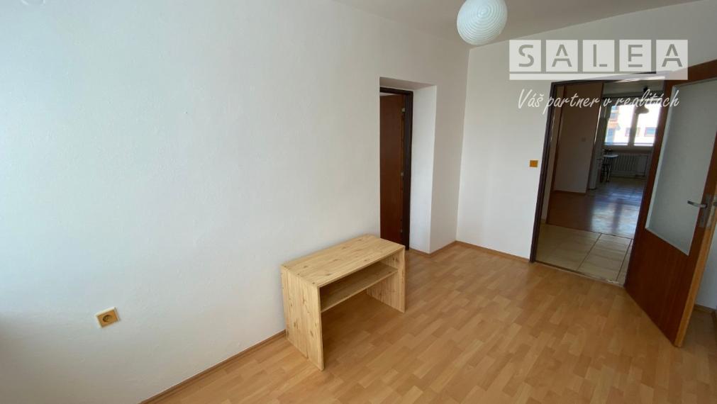 ZÁVODIE-ŽILINA, 4I BYT V TICHEJ LOKALITE S VLASTNÝM KÚRENÍM