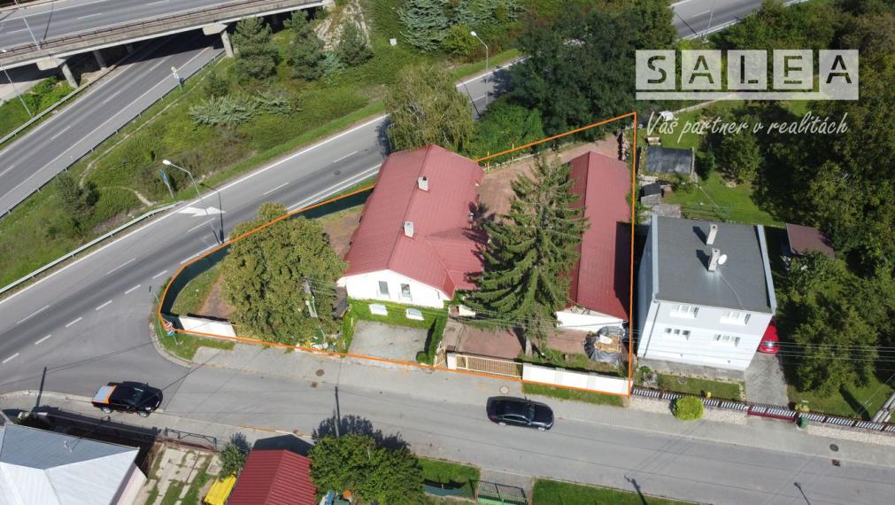 NOVÁKY - POLYFUNKČNÝ DOM + GARÁŽE + POZEMOK 948m2