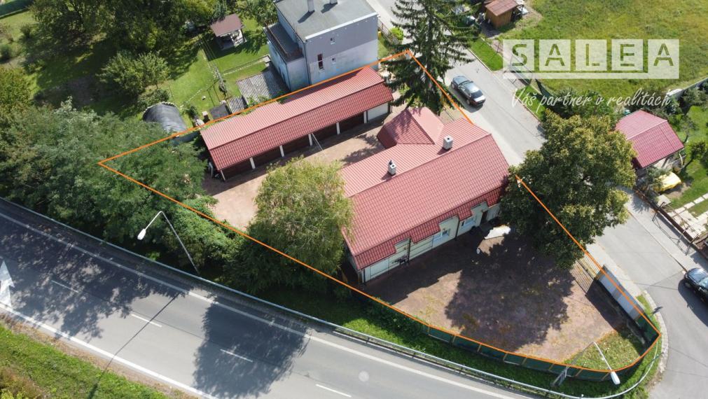 NOVÁKY - POLYFUNKČNÝ DOM + GARÁŽE + POZEMOK 948m2