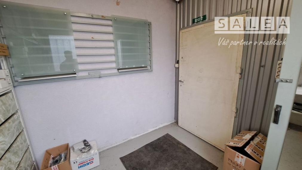 Predaj podnikateľský priestor – ideálny pre autoservis alebo pneuservis upravená cena