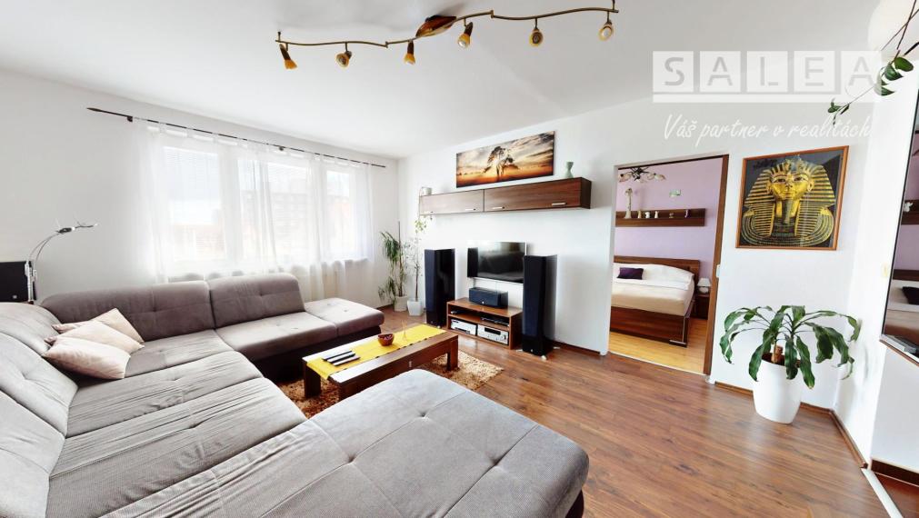 4 izbový byt, 91m2, loggia, pivnica, Nám. 1 mája, Senec