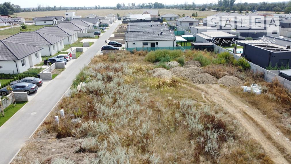 Stavebný pozemok, 507m2, IS na pozemku, Kapria ulica, Senec