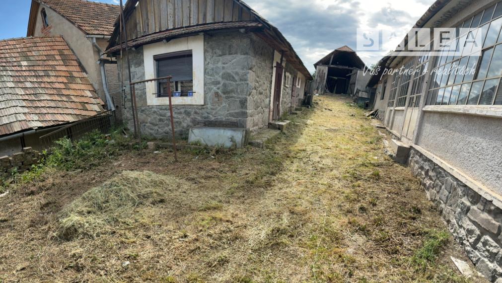 4 izbový rodinný dom, 2695m2, Baďan okres Banská Štiavnica