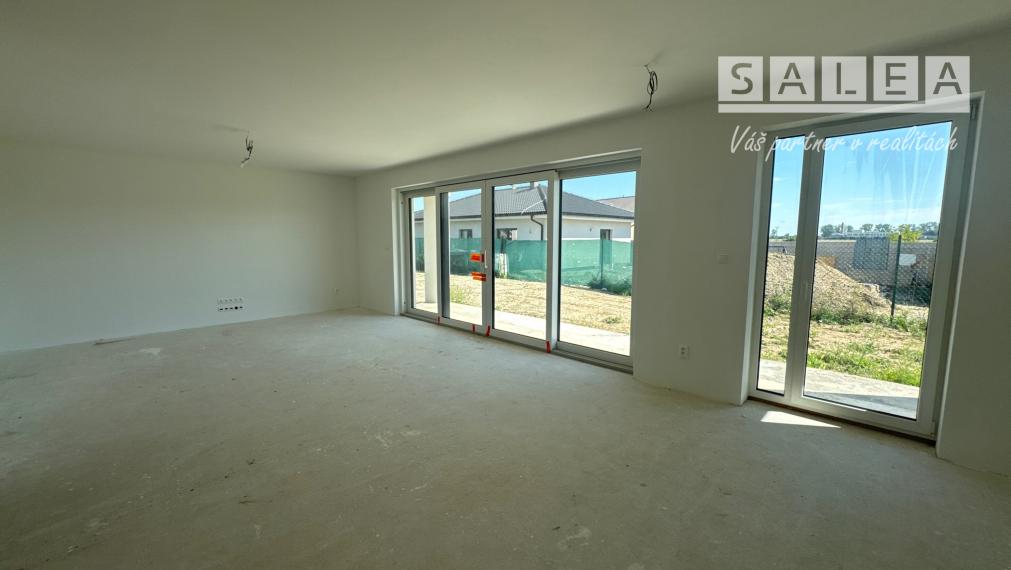 Moderný bungalov, 536m2, Karasová ulica Senec