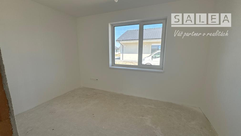 Moderný bungalov, 536m2, Karasová ulica Senec