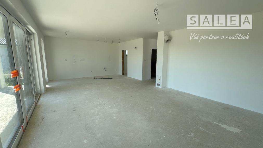 Moderný bungalov, 536m2, Karasová ulica Senec