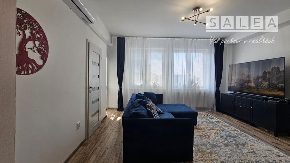 3i byt 114m2, vynikajúca poloha, dve kúpeľne, Sládkovičovo