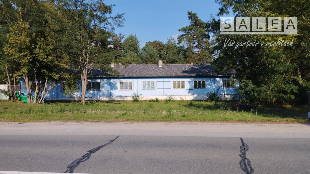 Motorest s ubytovaním, 3878m2, Bzenec - Morava.