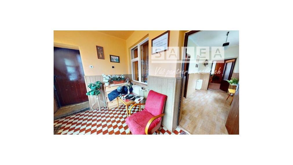 Rodinný dom v obci Dolný Lopašov o výmere 1709m2.