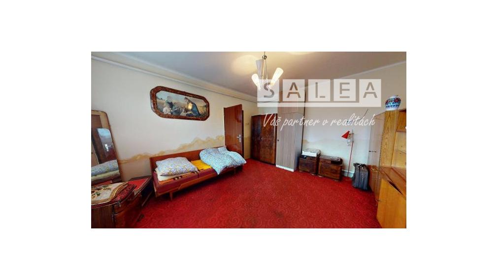 Rodinný dom v obci Dolný Lopašov o výmere 1709m2.