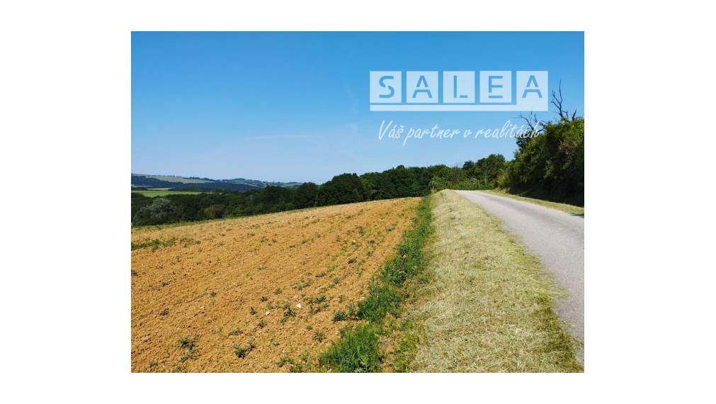 Pozemok v obci Jablonka o výmere 773m2.