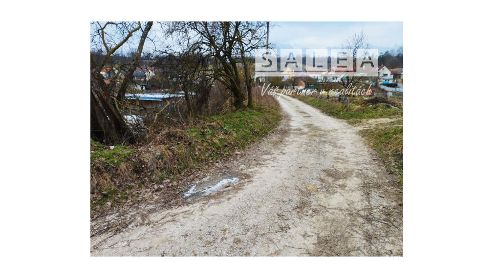 Rekreačný pozemok v obci Chtelnica o výmere 1140m2.