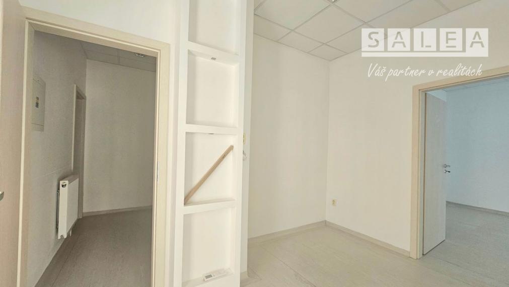 Prenájom Priestor ambulancie Galanta/west 75m2